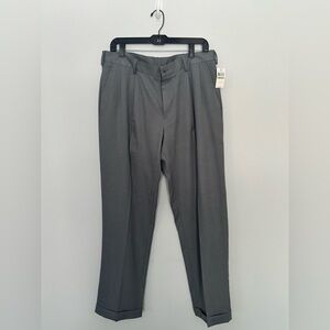 Van Heusen Classic Gray Dress Pants
